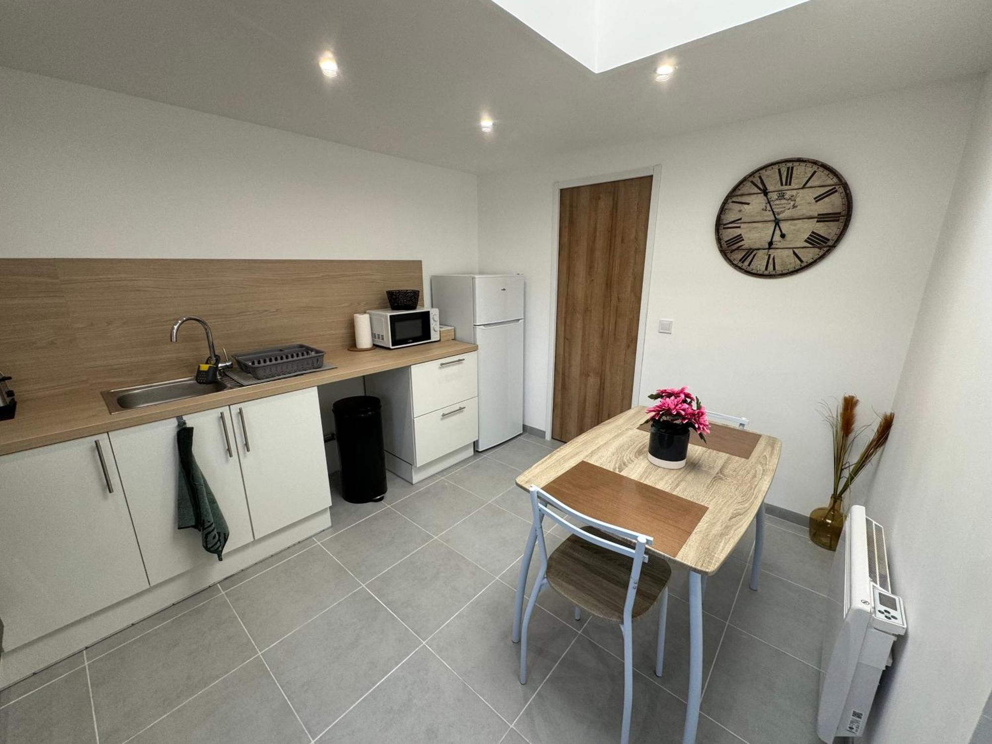 Le Paisible Apartment Pontcarre Luaran gambar